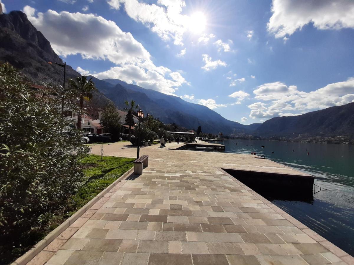 Fiore Di Cattaro **** Lux Apartment With Parking Exterior foto